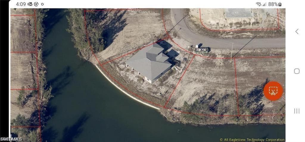 2118 NE 35th LN CAPE CORAL, FL 33909