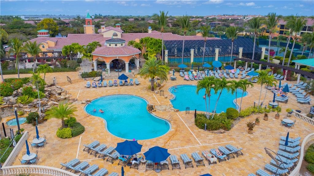 8641 Piazza Del Lago CIR 203 ESTERO, FL 33928