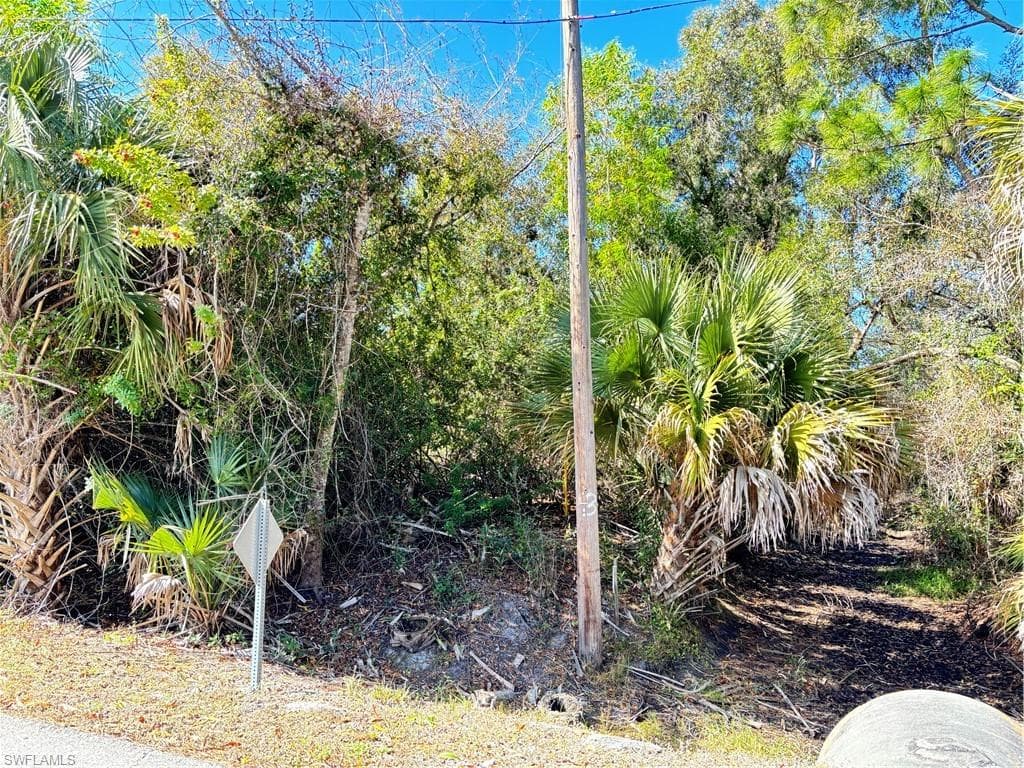 12175 Del Rio DR PUNTA GORDA, FL 33955