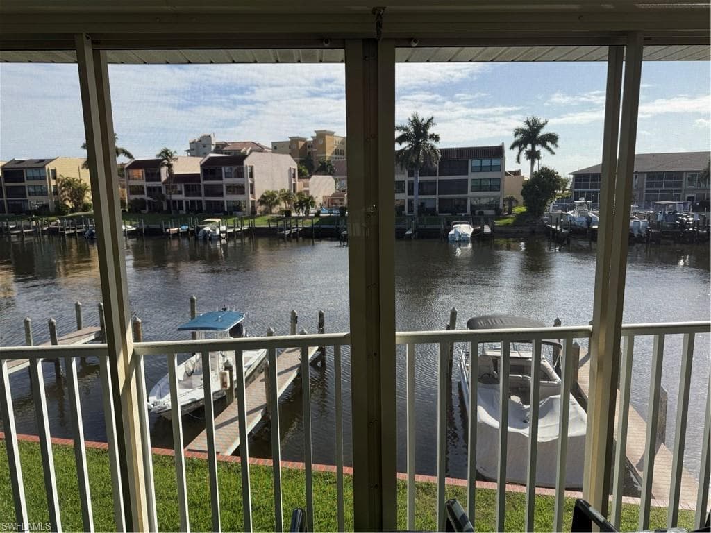 4113 19th PL 206 CAPE CORAL, FL 33904