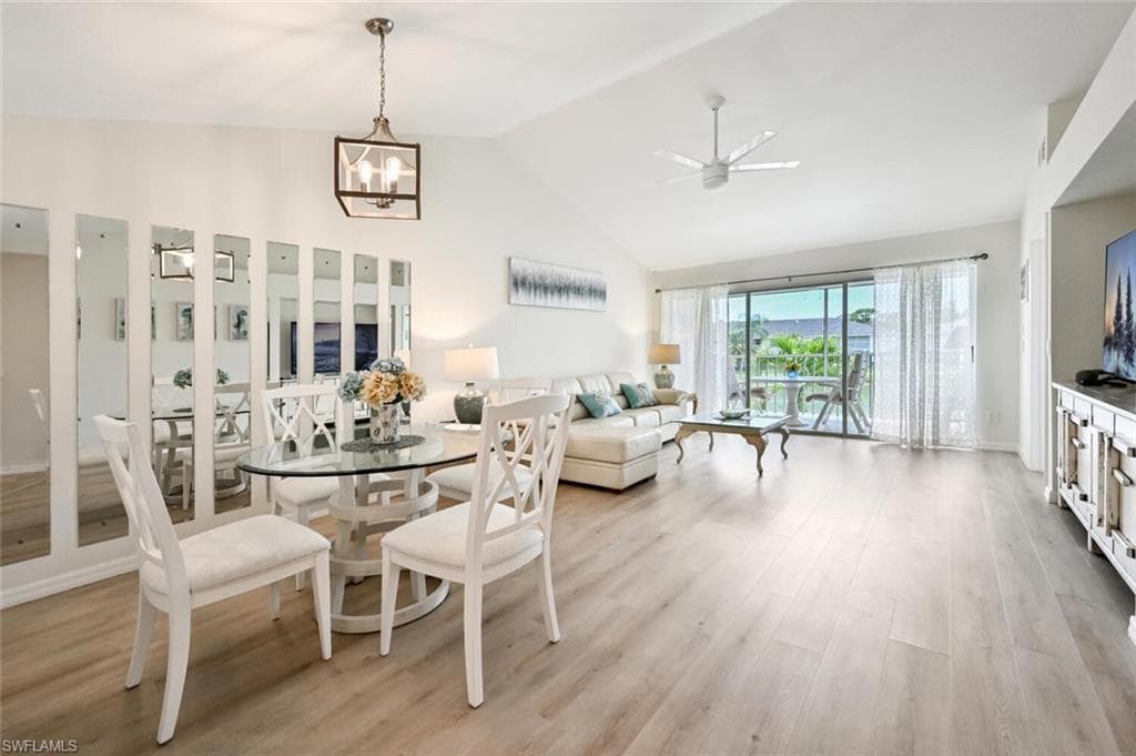 515 Gabriel CIR 1910 NAPLES, FL 34104