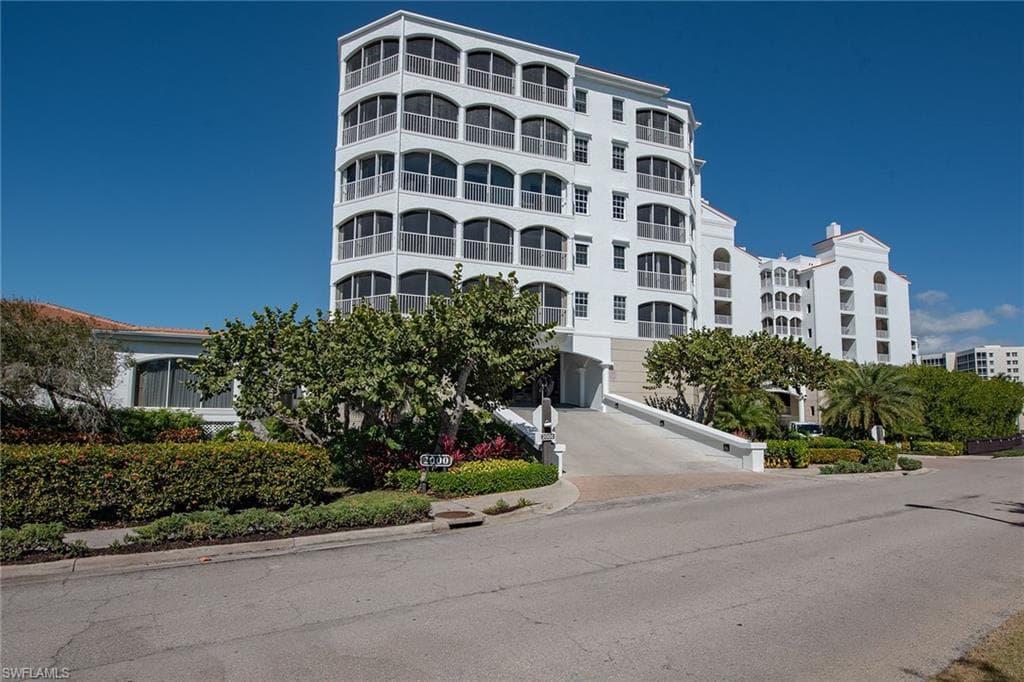 2000 Royal Marco WAY 407 MARCO ISLAND, FL 34145