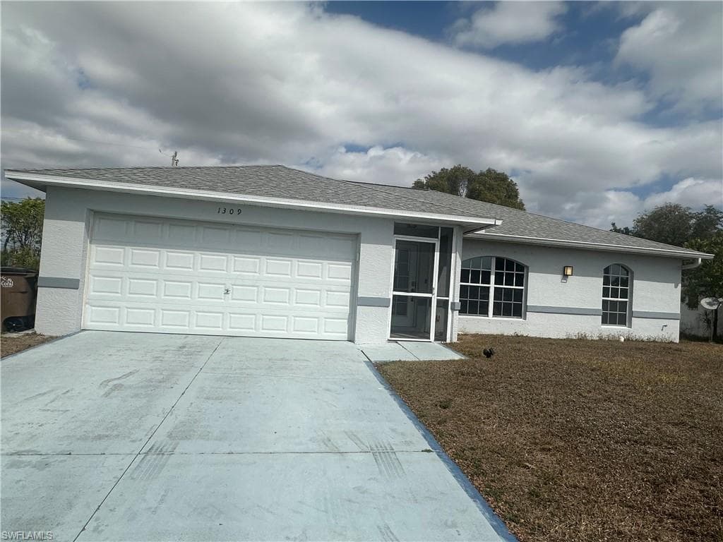 1309 SW 14th TER CAPE CORAL, FL 33991
