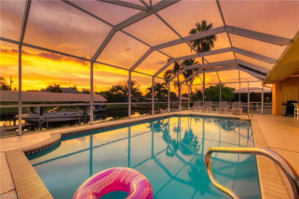 5244 Willow CT CAPE CORAL, FL 33904