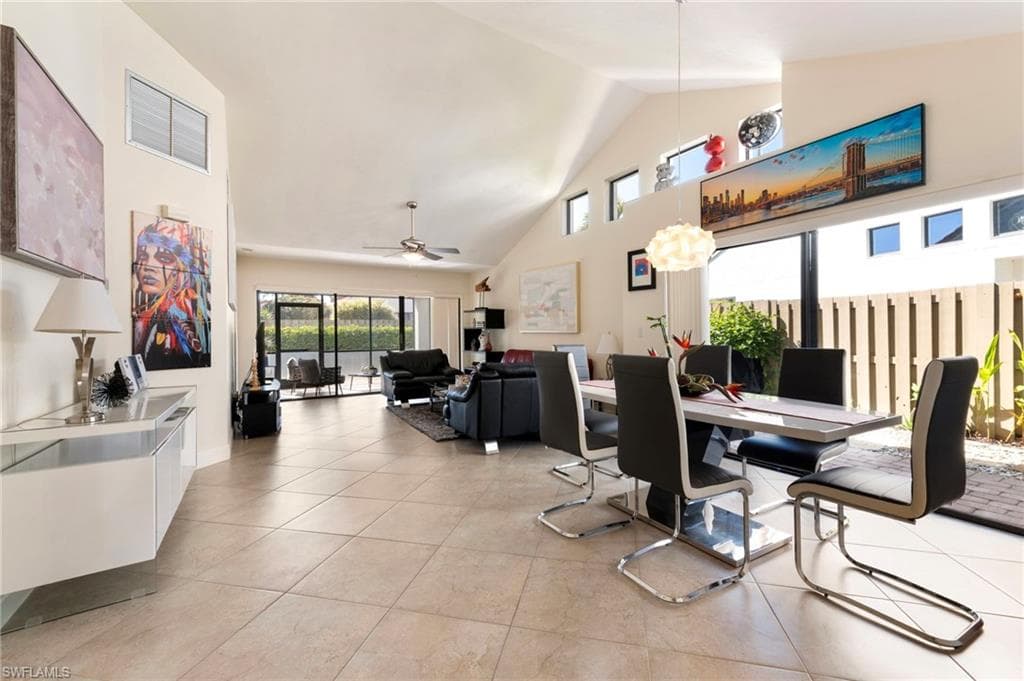 515 Beachwalk CIR NAPLES, FL 34108