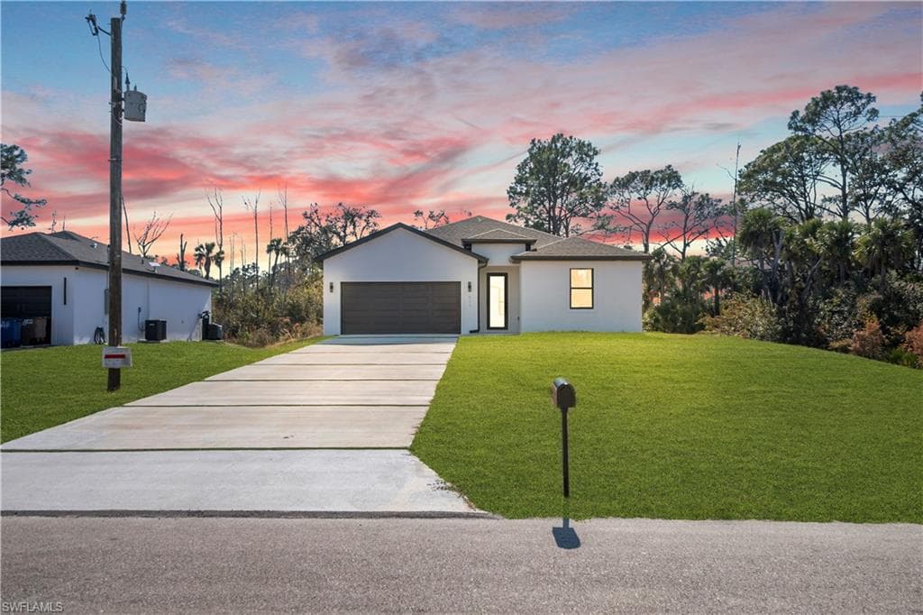621 Greenbriar BLVD LEHIGH ACRES, FL 33972