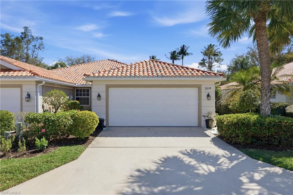 3614 El Segundo CT NAPLES, FL 34109