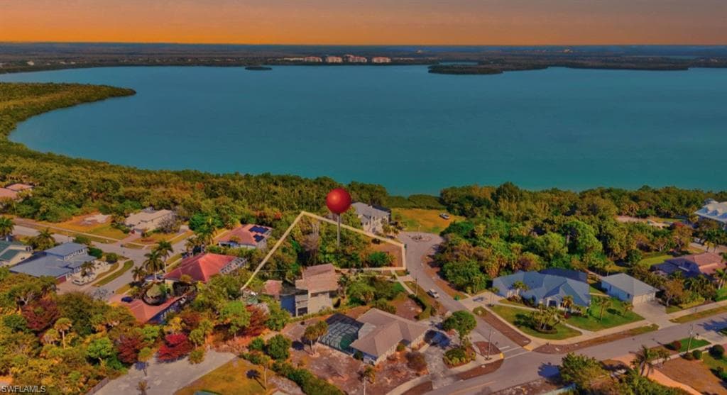 1820 April CT MARCO ISLAND, FL 34145