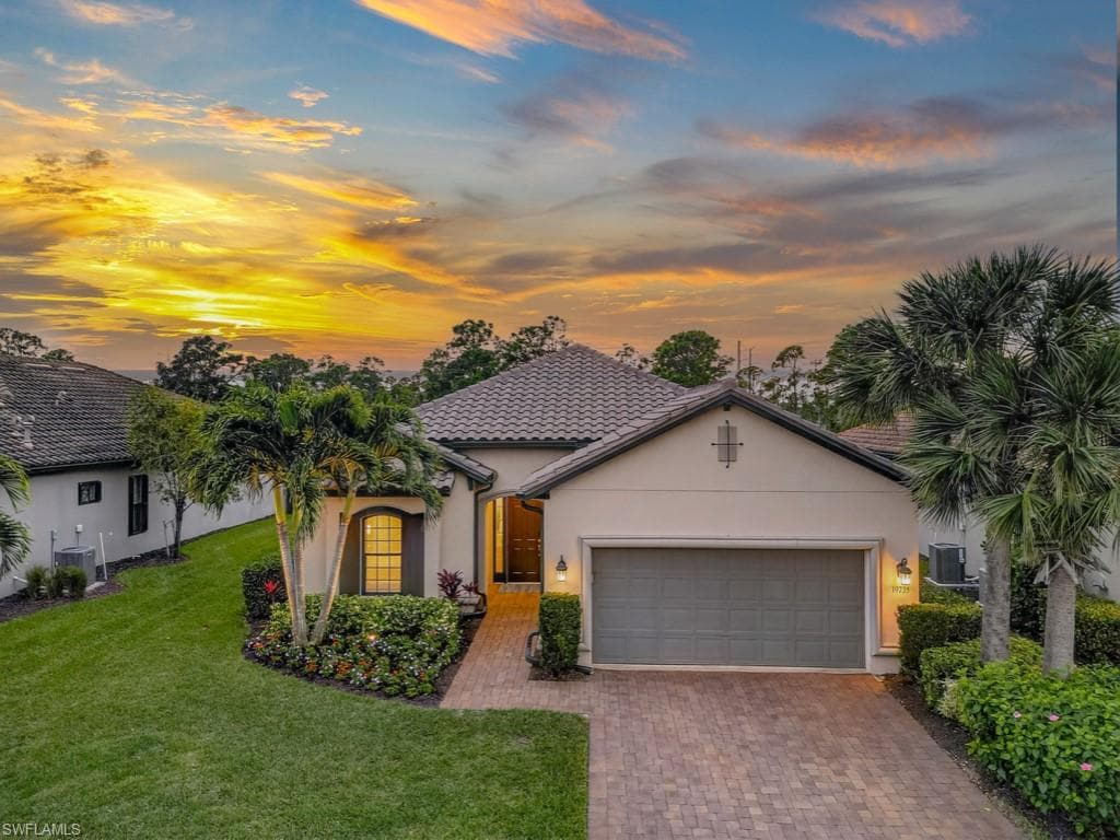 19735 Estero Pointe LN FORT MYERS, FL 33908