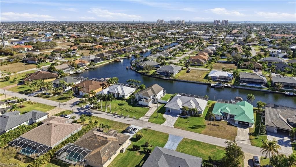1722 SW 45th ST CAPE CORAL, FL 33914