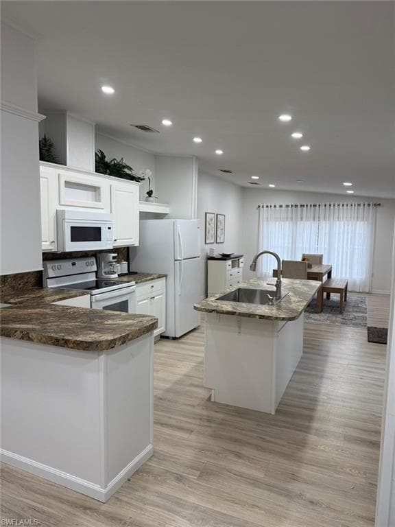 27579 Big Bend RD BONITA SPRINGS, FL 34134