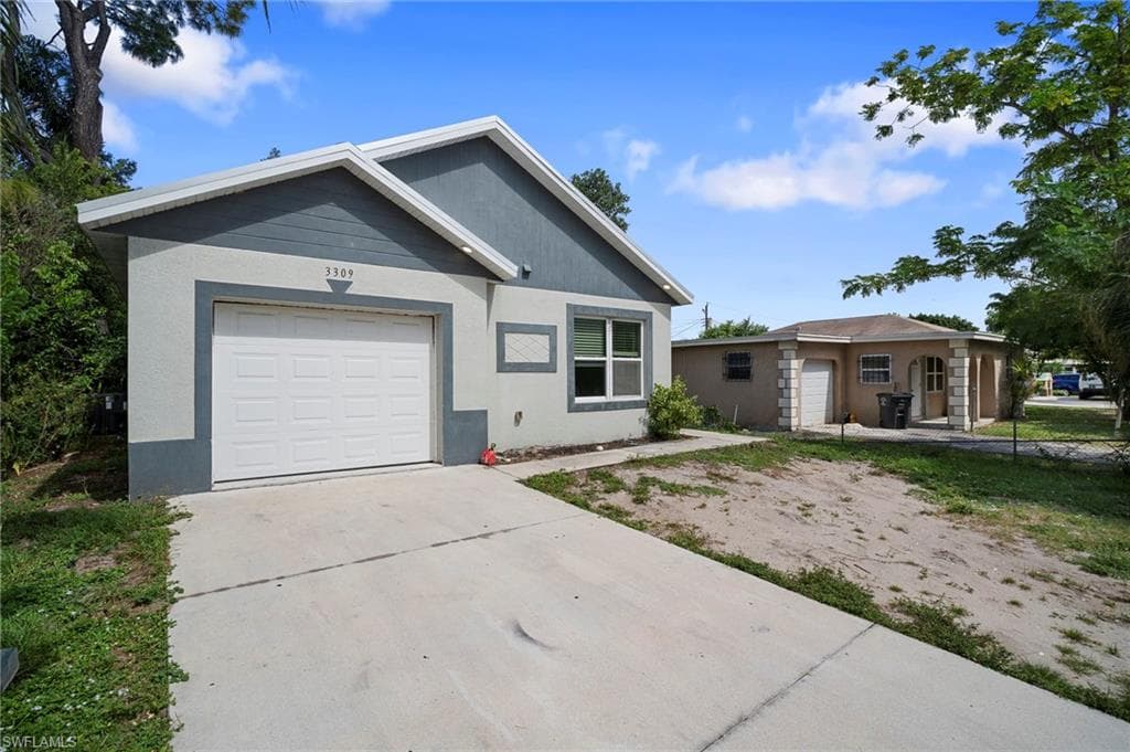 3309 armstrong CT FORT MYERS, FL 33916