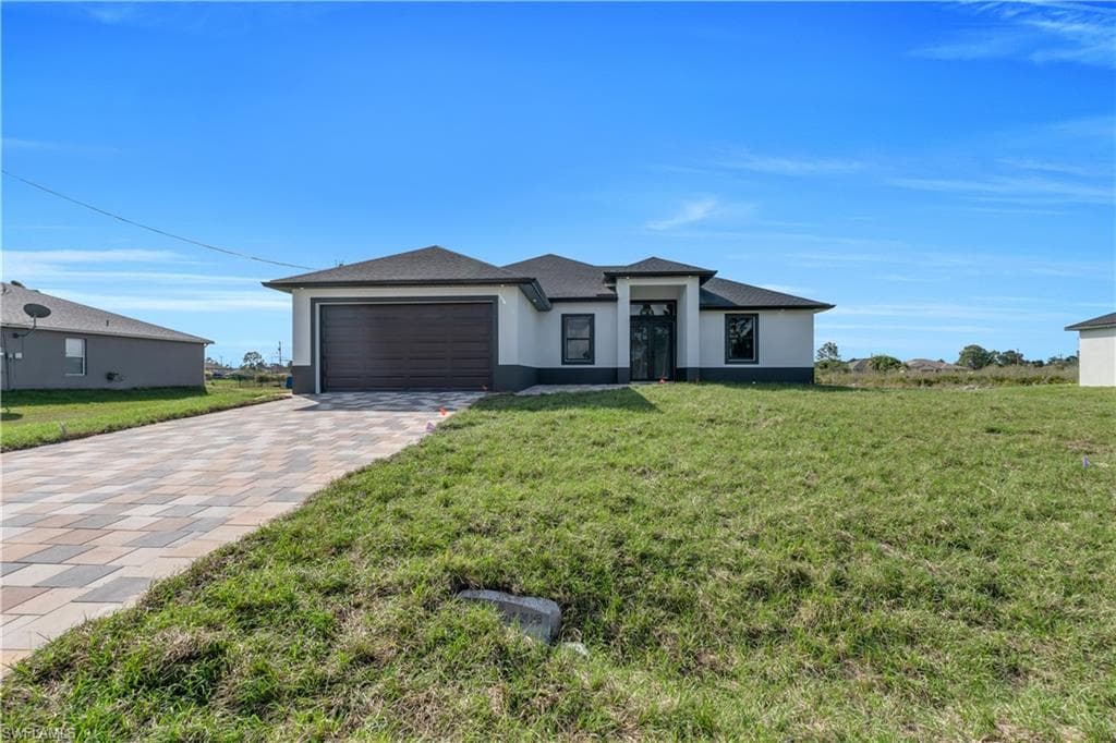 1304 Lee AVE LEHIGH ACRES, FL 33972