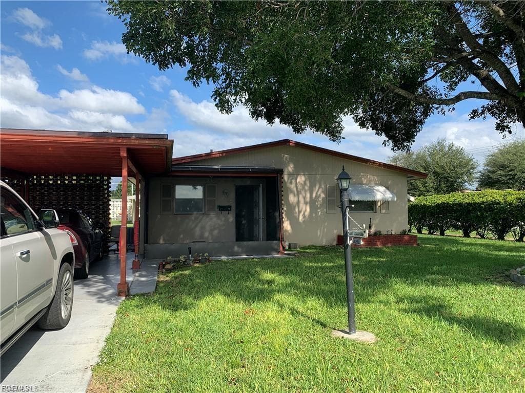 2201 Croton CT LEHIGH ACRES, FL 33936