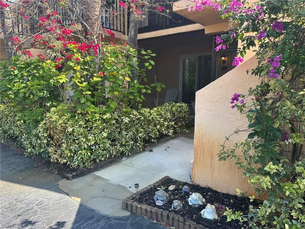 4001 Ice Castle WAY 3605 NAPLES, FL 34112