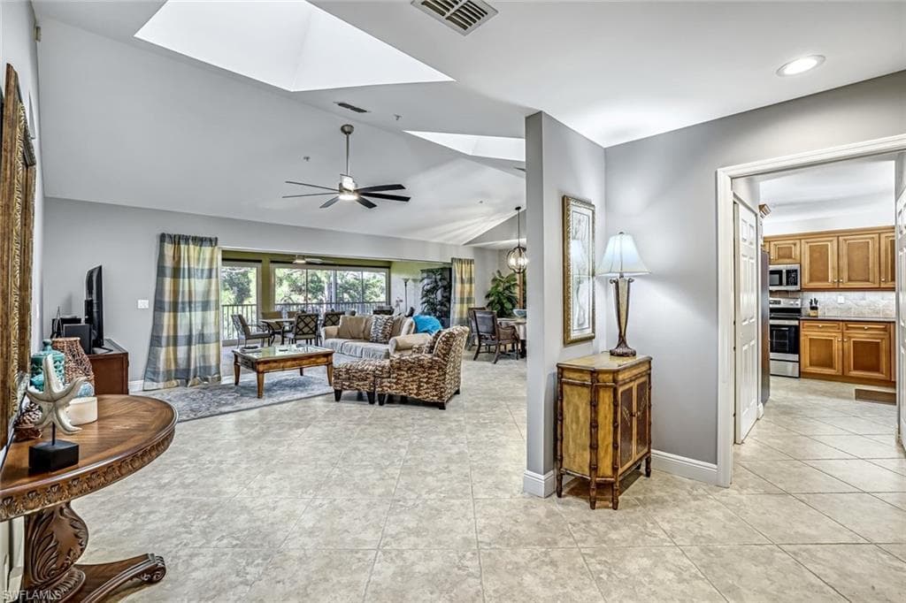 760 Waterford DR 303 NAPLES, FL 34113