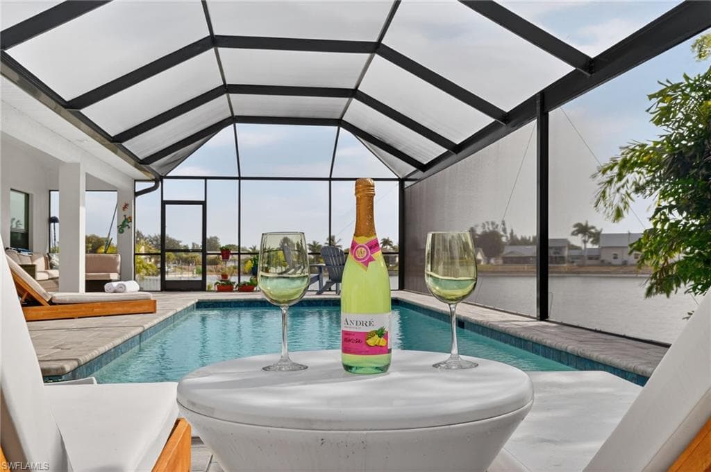 230 NE 18th ST CAPE CORAL, FL 33909