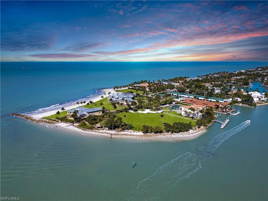 100 Bay RD NAPLES, FL 34102