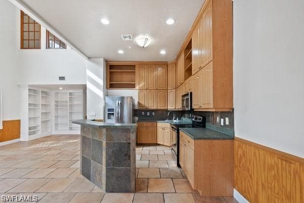 819 James ST FORT MYERS, FL 33916