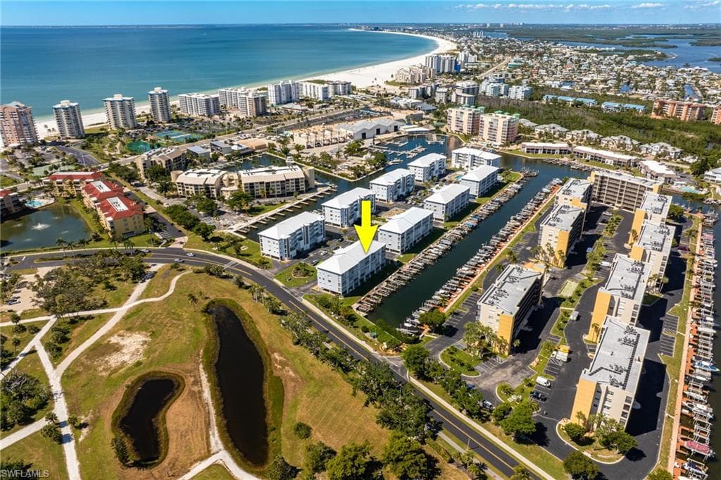 4511 Bay Beach LN 315 FORT MYERS BEACH, FL 33931