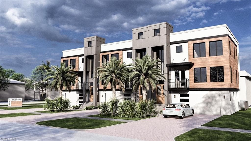 1525 Blue Point AVE NAPLES, FL 34102