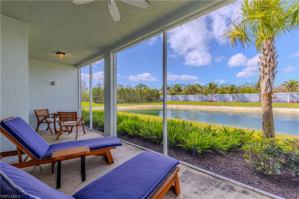 2561 Seychelles DR 304 NAPLES, FL 34112