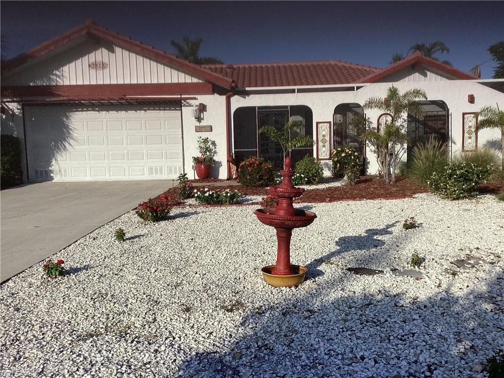 901 Don Juan CT PUNTA GORDA, FL 33950