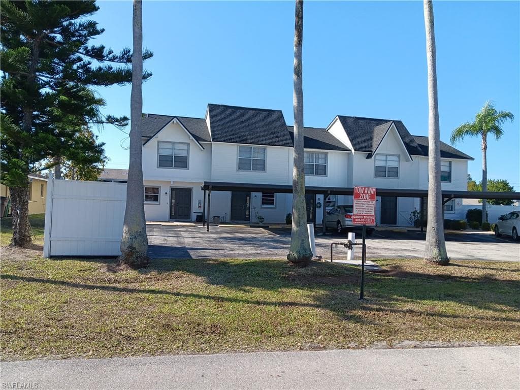 1300 SE 7th ST 101 CAPE CORAL, FL 33990