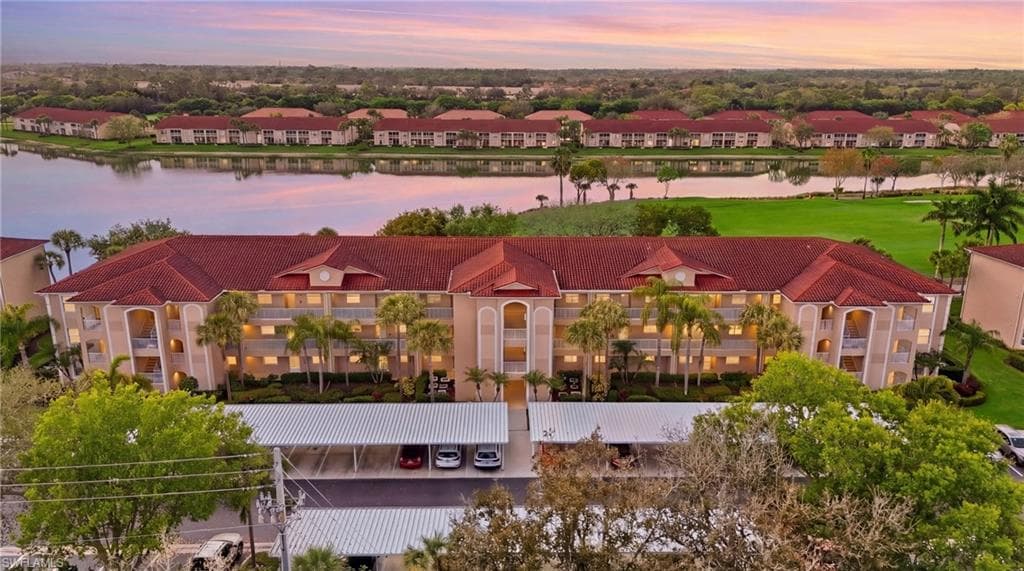 2720 Cypress Trace CIR 2913 NAPLES, FL 34119