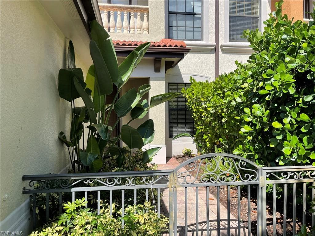 1307 Corso Palermo CT 3101 NAPLES, FL 34105
