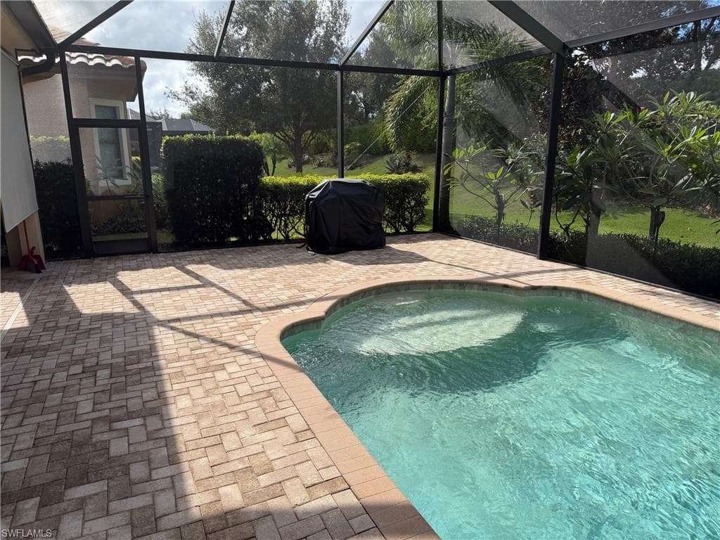 9061 Isla Bella CIR BONITA SPRINGS, FL 34135