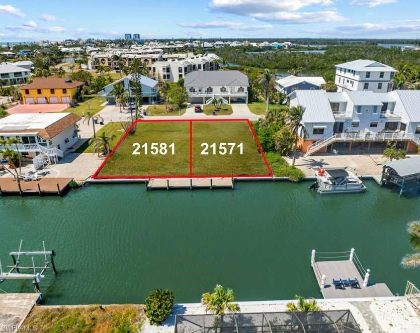 21581-21571 Widgeon TER FORT MYERS BEACH, FL 33931