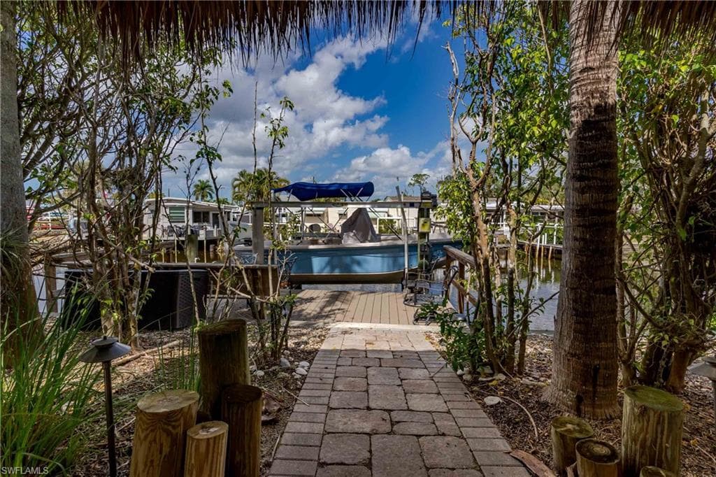 13399 Snook CIR NAPLES, FL 34114
