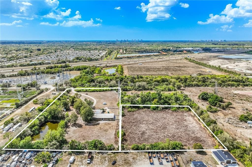 0000 Cutting Horse LN BONITA SPRINGS, FL 34135