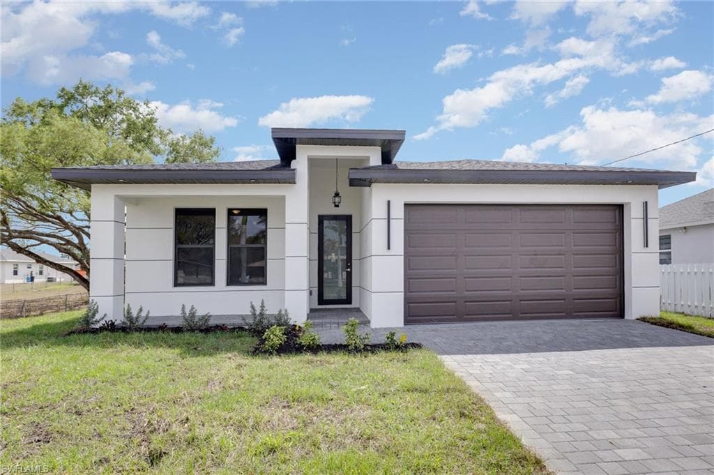 4117 12th ST SW LEHIGH ACRES, FL 33976