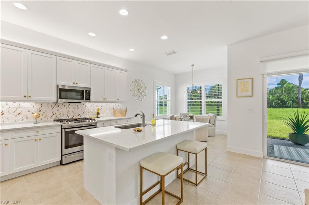 12349 Dahlia CT NAPLES, FL 34120