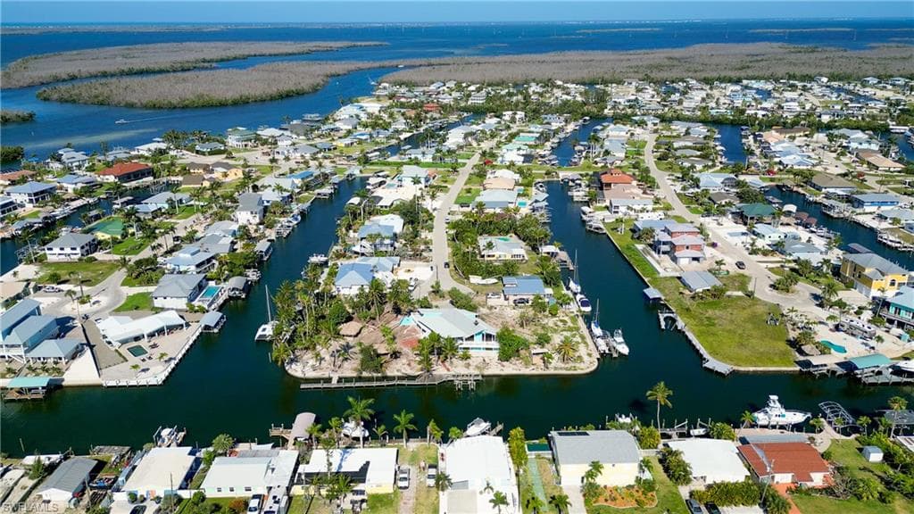 3544 Emerald #13 AVE ST. JAMES CITY, FL 33956