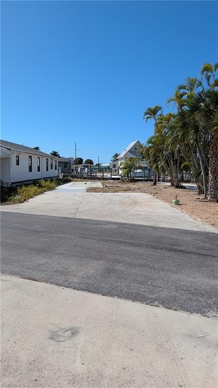 58 Nancy LN FORT MYERS BEACH, FL 33931