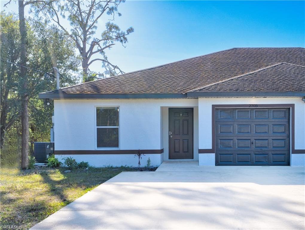 2705 Matena AVE S LEHIGH ACRES, FL 33973