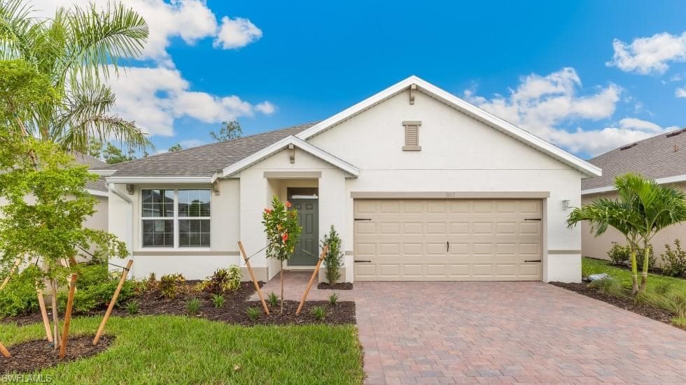 2605 Star Coral DR NORTH FORT MYERS, FL 33903