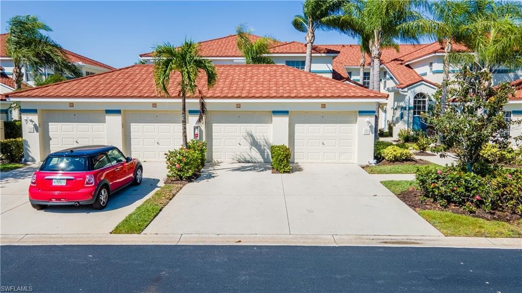 10910 Santa Margherita RD 102 ESTERO, FL 34135