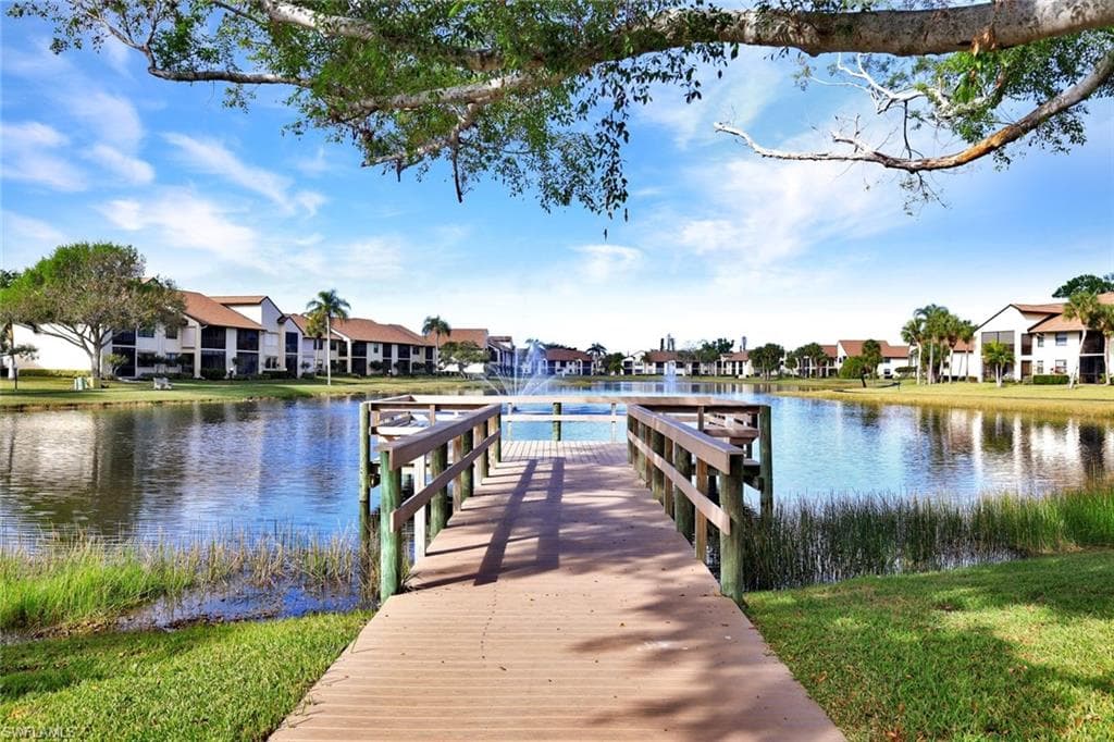 8445 Charter Club CIR 11 FORT MYERS, FL 33919