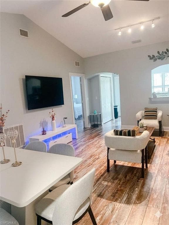 4166 Castilla CIR 201 FORT MYERS, FL 33916