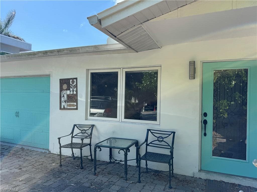 1180 Diana AVE NAPLES, FL 34103