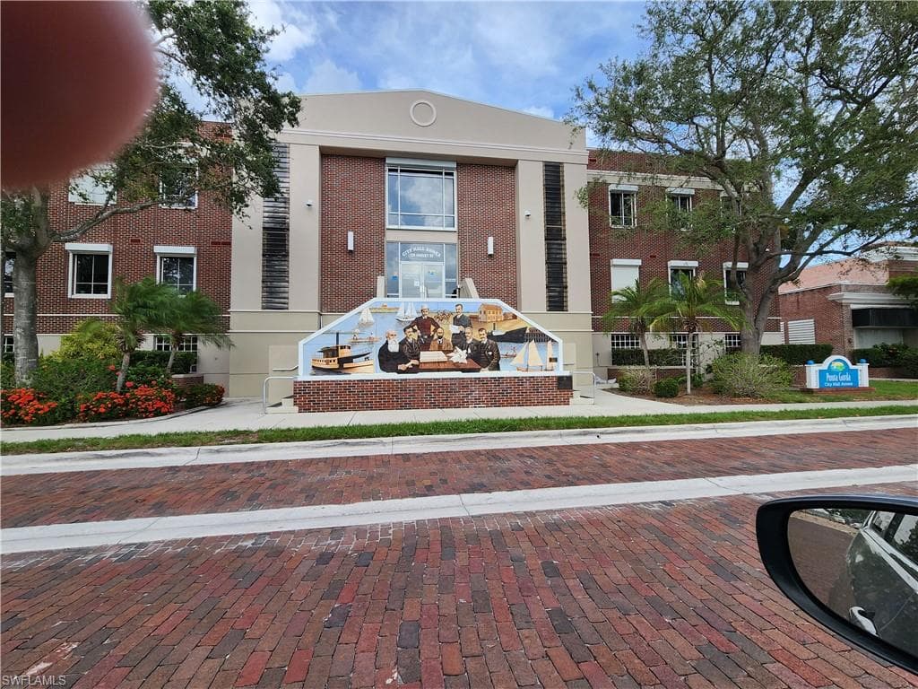 27205 Amsterdam DR PUNTA GORDA, FL 33983