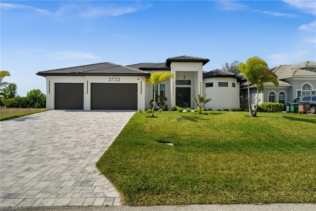 3732 17th AVE CAPE CORAL, FL 33914
