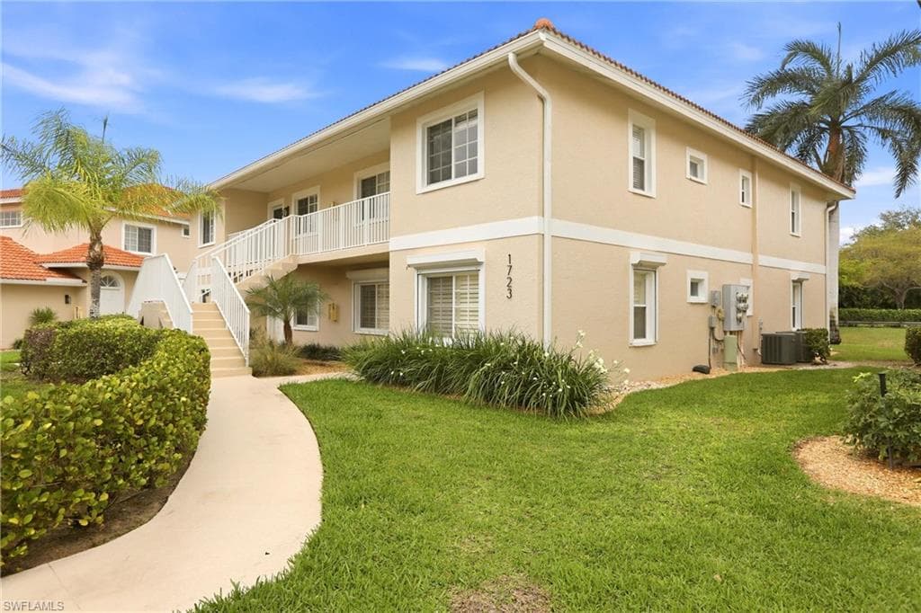 1723 Reuven CIR 2004 NAPLES, FL 34112
