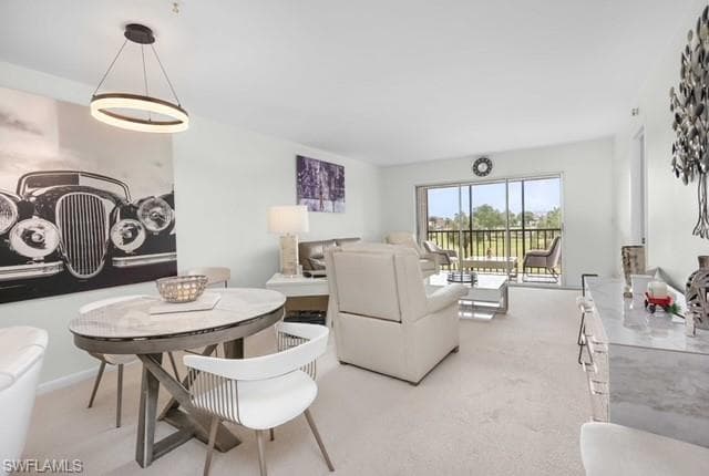 37 High Point CIR E 307 NAPLES, FL 34103