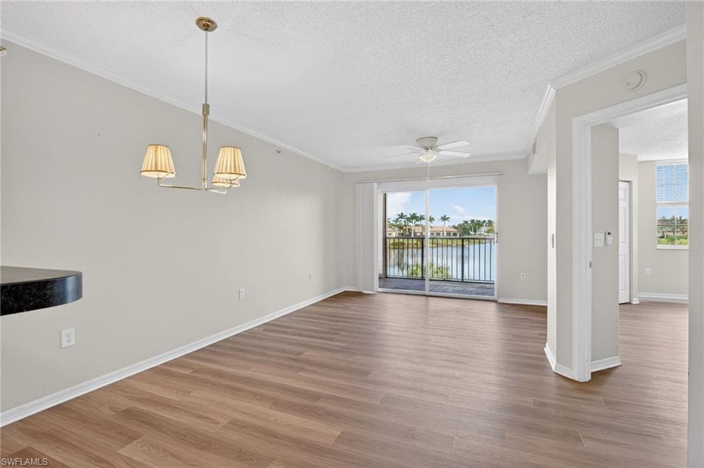 8754 River Homes LN 8206 BONITA SPRINGS, FL 34135