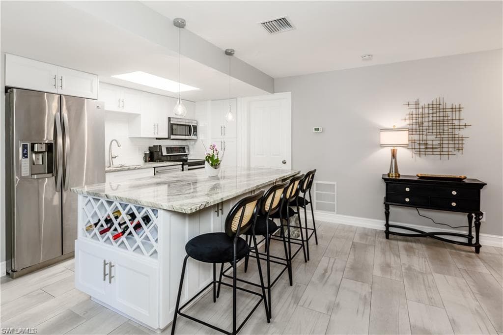 224 Palm DR 8 NAPLES, FL 34112